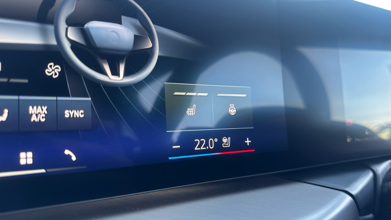 BMW 2 Series 220i M Sport 2dr Step Auto [Pro Pack] Petrol Coupe